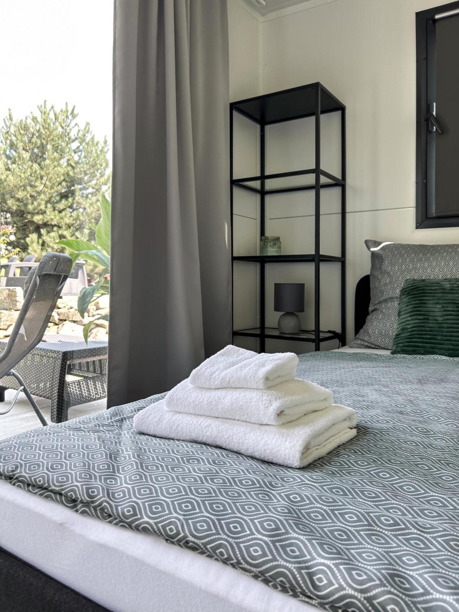 Apartmán Tiny House Mezi Sklepy Kobylí Exteriér fotografie